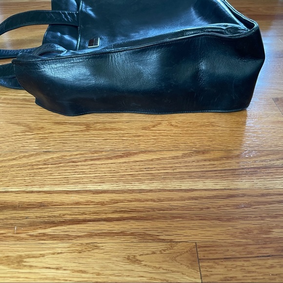 Perlina‎ NY Smooth Black Leather Square Tote - Picture 9 of 16